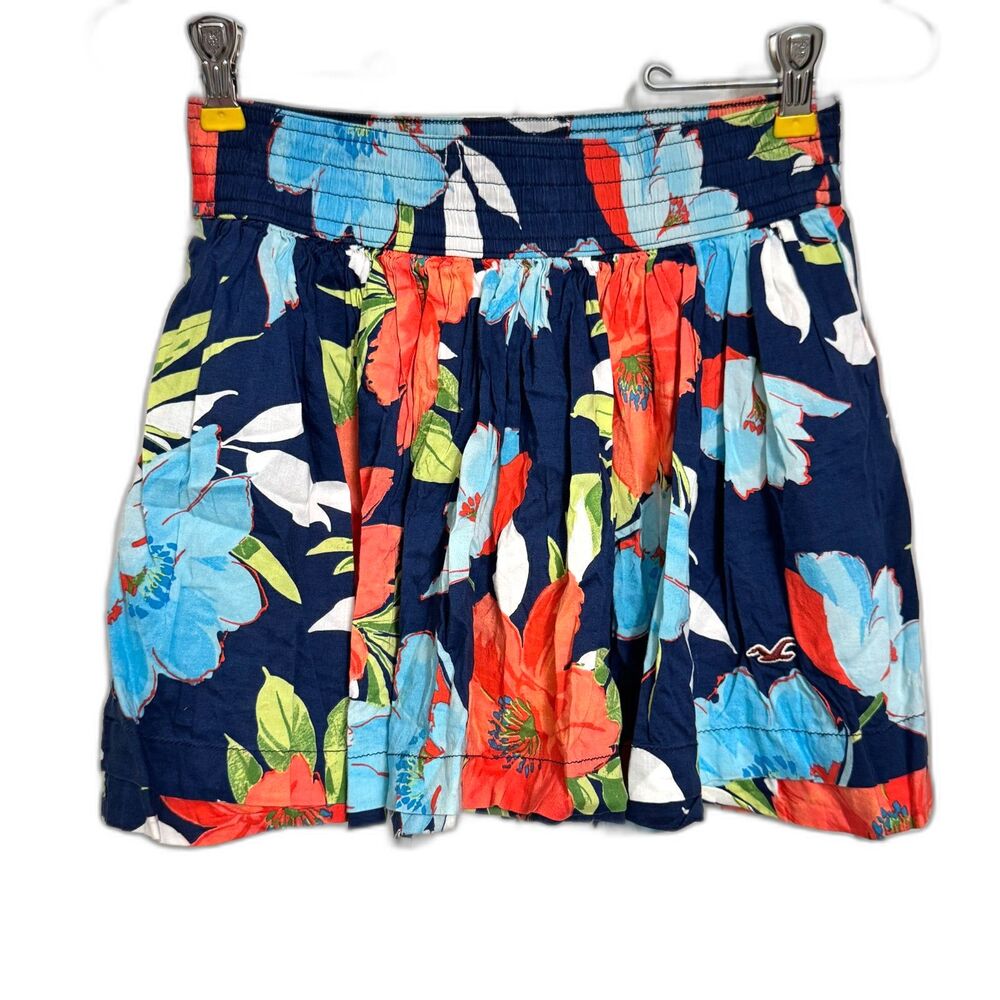 2/$20 Hollister Tropical Hibiscus Print Mini Skirt Fully Lined